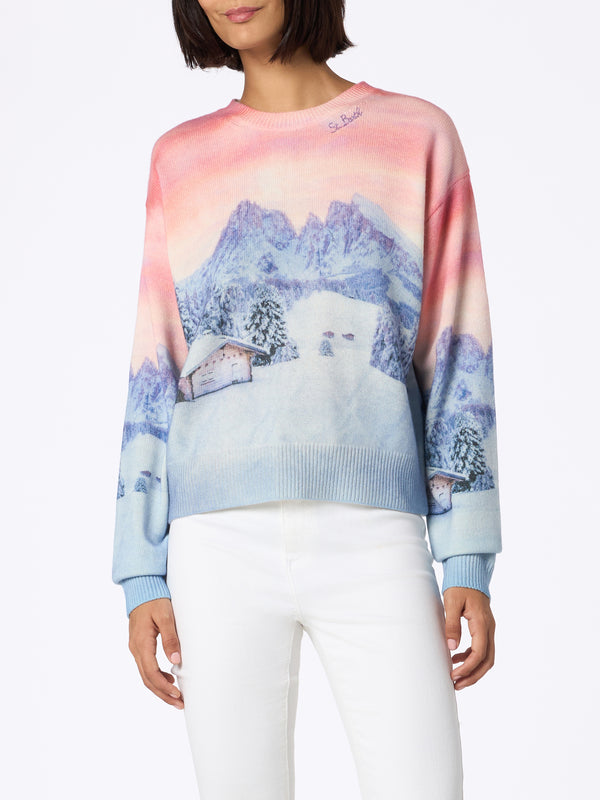 Woman blended cashmere sweater Louise with chalet sunset print