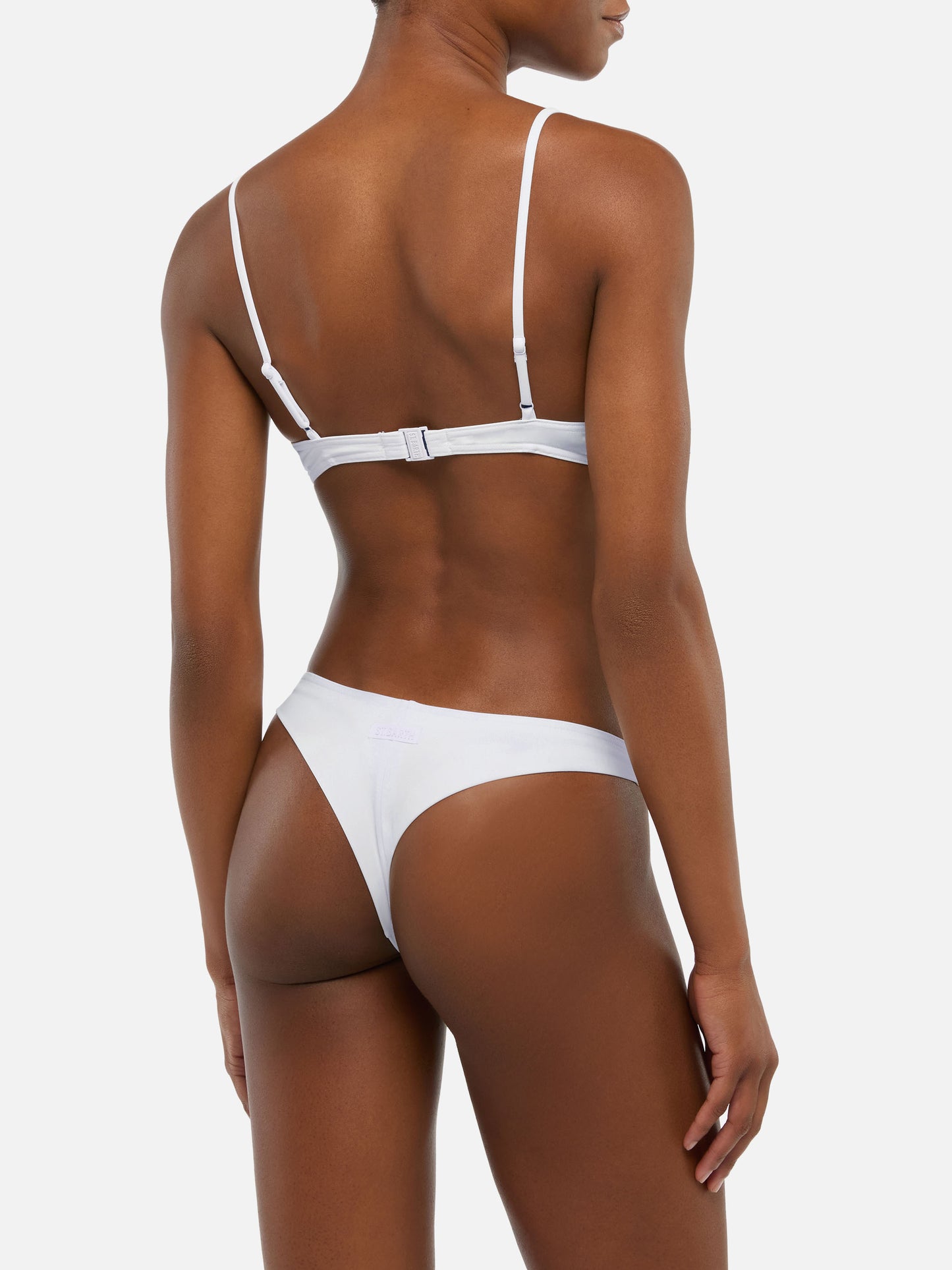Bikini a bralette scollato May Naomi in bianco con brasiliana