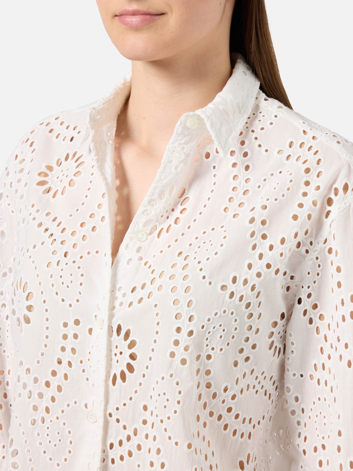 Camicia Meredith in cotone sangallo bianco con motivo floreale