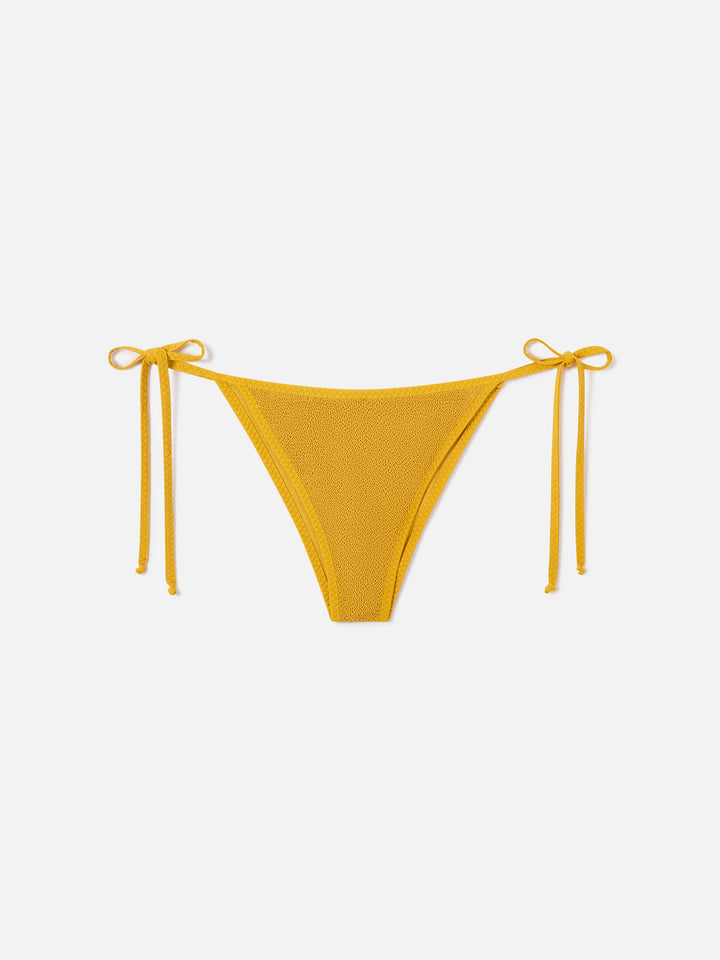 Ockerfarbene Marielle Bikinihose mit Bändern in Crinkle-Optik 