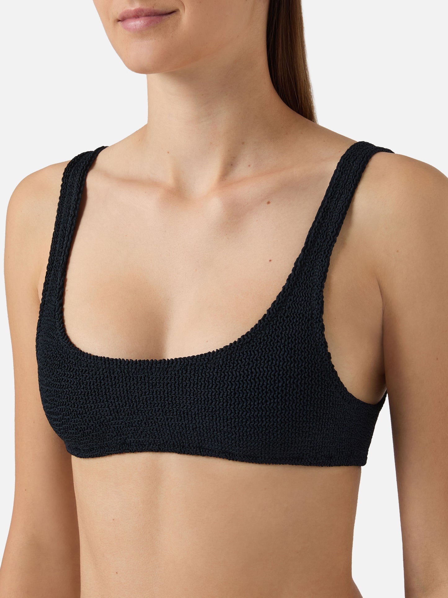 Top bikini Naima bralette in tessuto crinkle nero