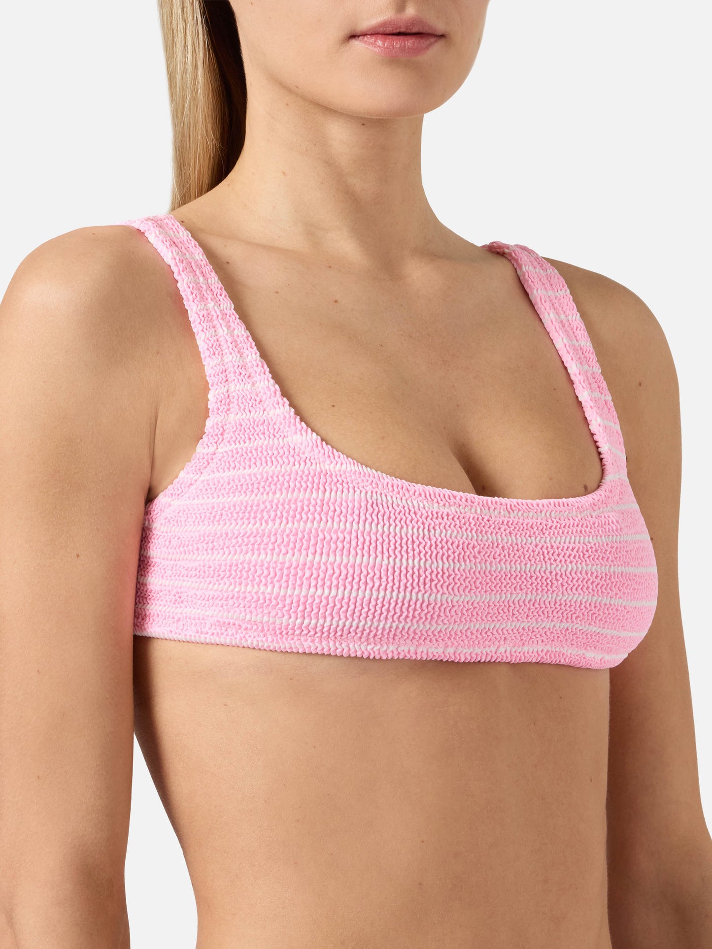Top bikini Naima bralette in tessuto crinkle rosa a righe