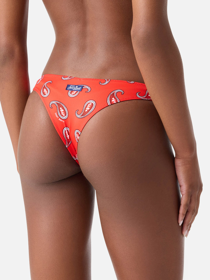 Slip mare Naomi cheeky rosso con fantasia paisley