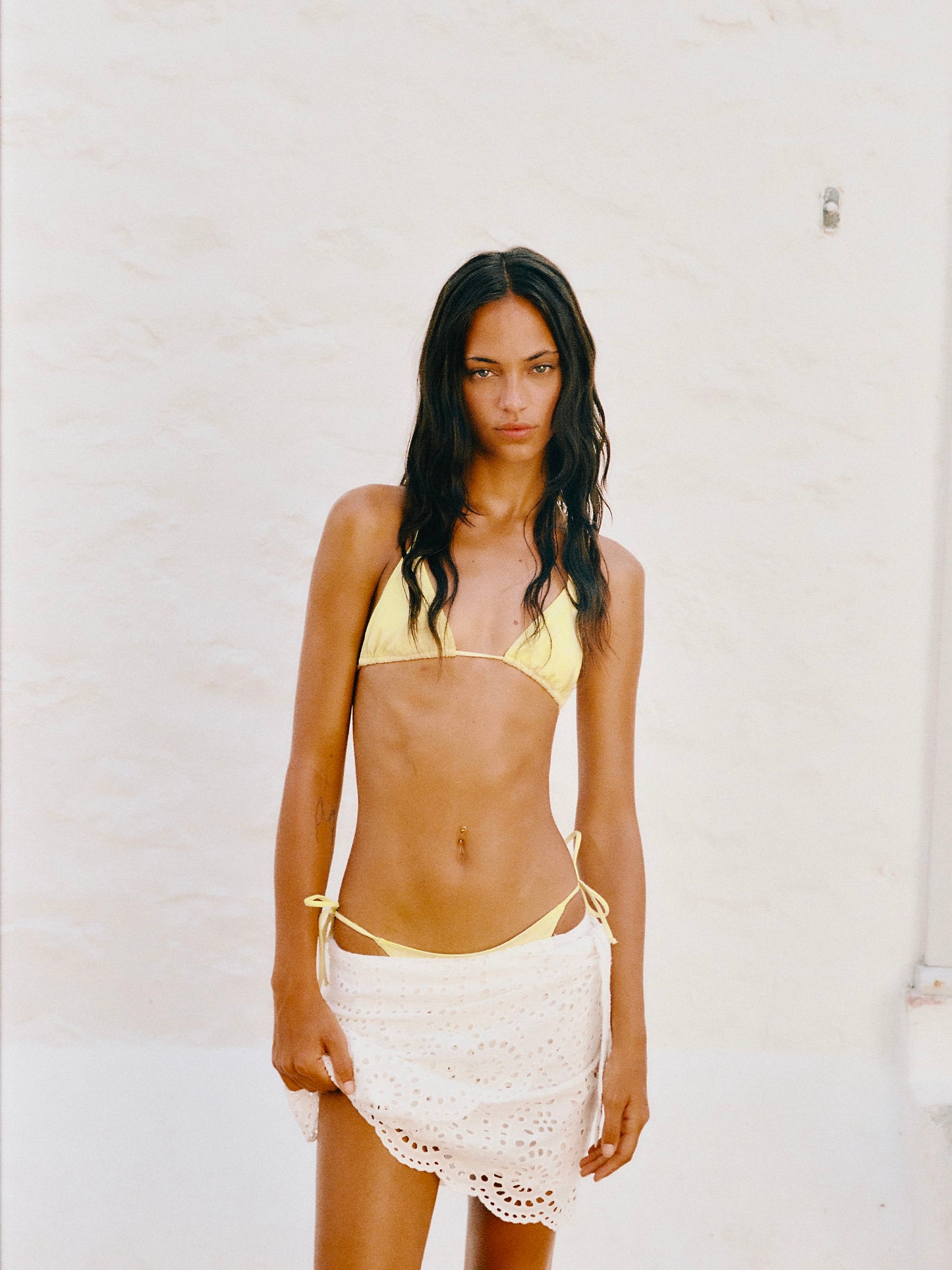 Bikini Leah Marielle triangolo giallo burro con laccetti