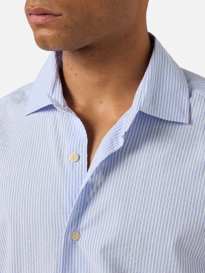 Camicia Pamplona in seersucker a righe azzurre