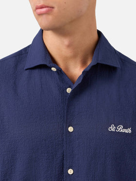 Camicia Pamplona in seersucker blu con ricamo
