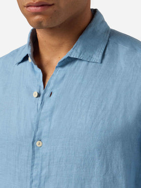Camicia Pamplona in lino azzurro polvere tinta unita