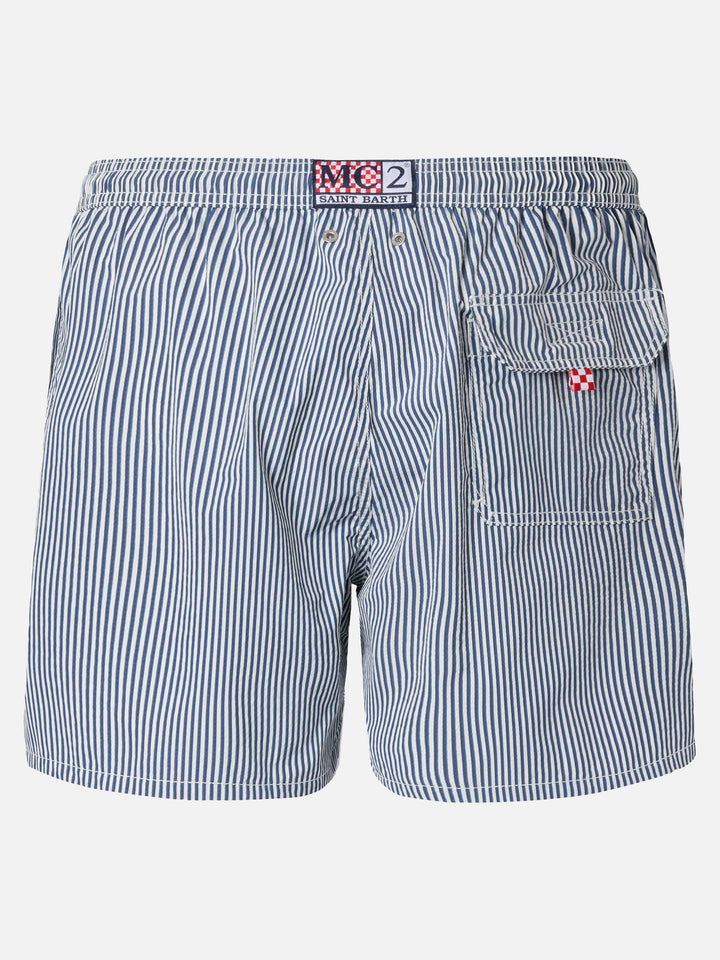 Marineblaue, gestreifte, klassische leichte Badeshorts aus Seersucker von Patmos
