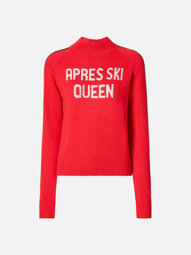 Roter Stehkragenpullover aus Kaschmirmischung von Peak mit Strassapplikation in Form einer Apres-Ski-Königin