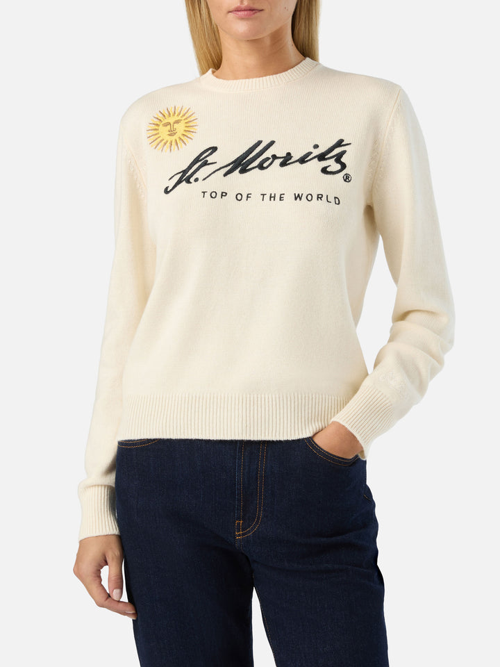 Punto de cuello redondo New Queen en blanco roto con bordado St. Moritz | Special edition 
