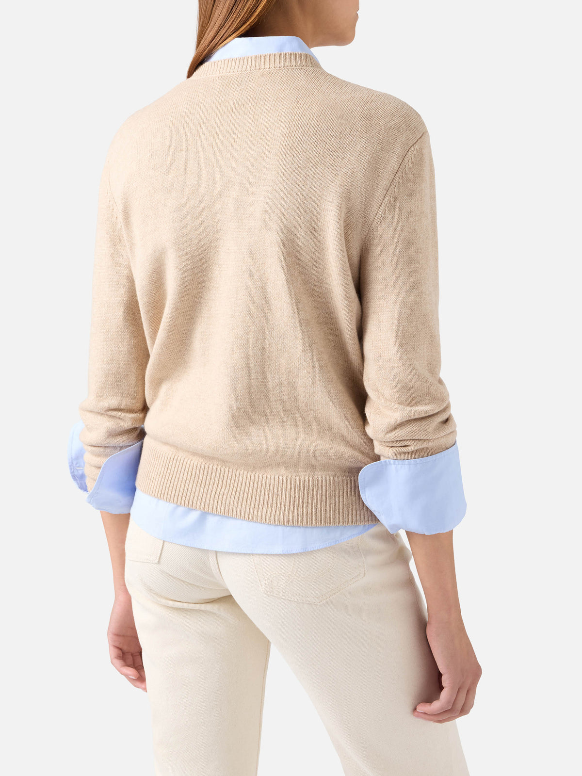 Maglia girocollo New Queen beige con ricamo Diva in strass