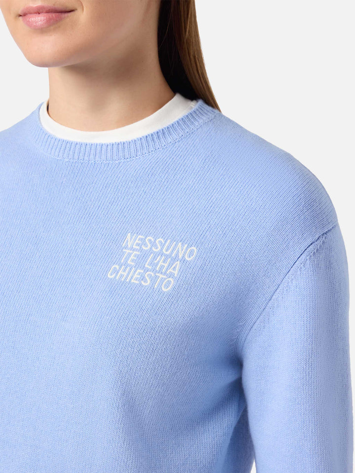 Light blue sweater New Queen with Nessuno te l'ha chiesto embroidery