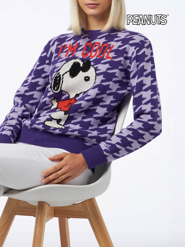 Maglione da donna girocollo pied de poule con stampa Snoopy | EDIZIONE SPECIALE SNOOPY PEANUTS™