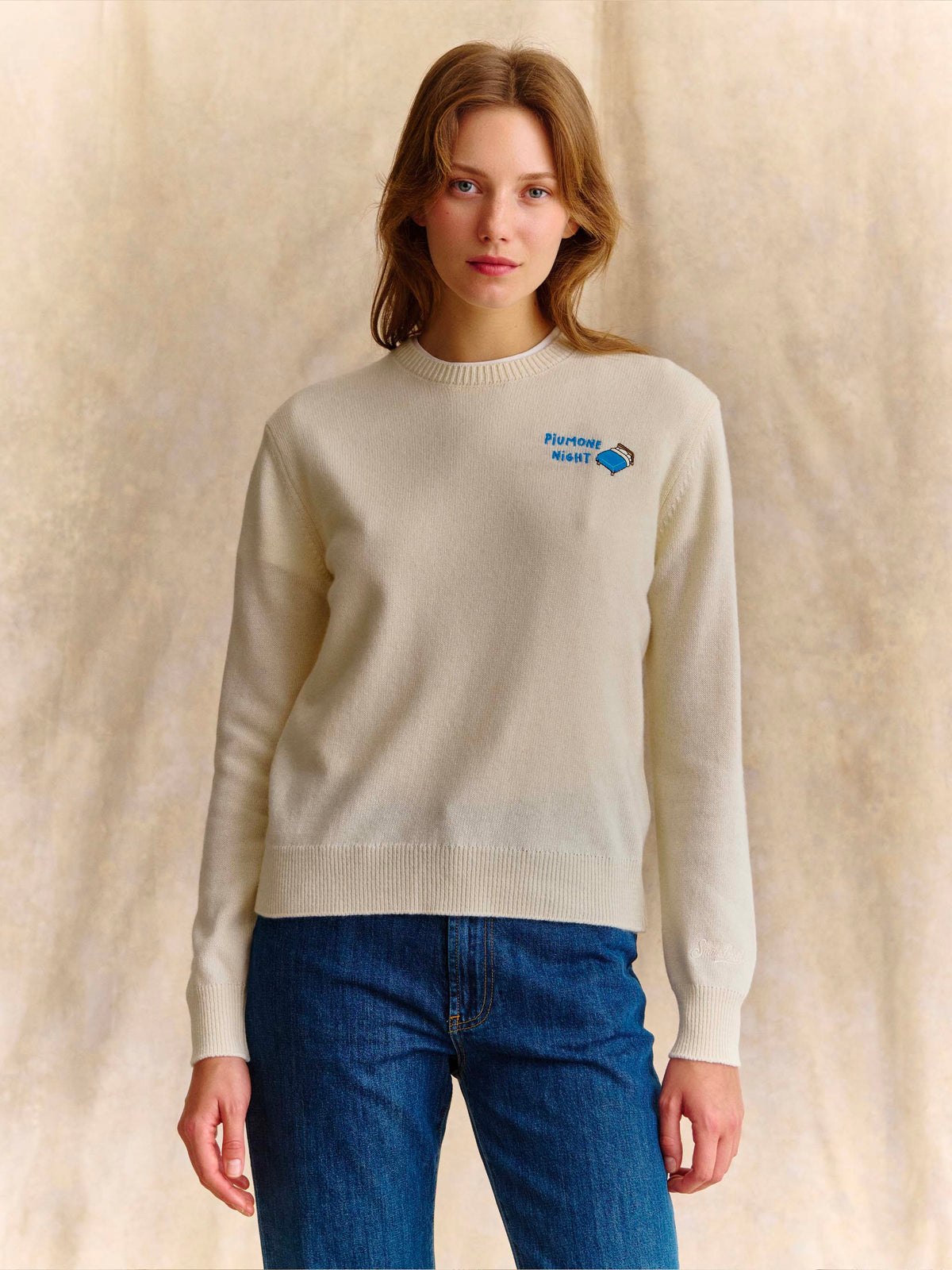 Girocollo in misto lana e cashmere New Queen off white con ricamo Piumone Night