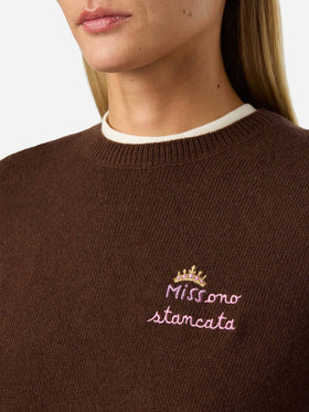 Pull ras-du-cou marron New Queen en mélange de laine et de cachemire avec broderie Miss Sono Stancata 