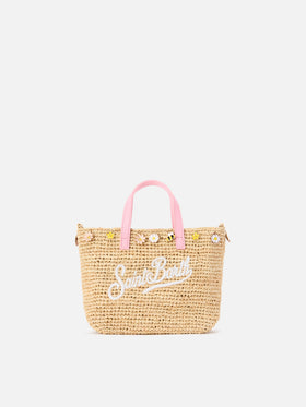 Borsa City mini in raffia con charms applicati e logo ricamato