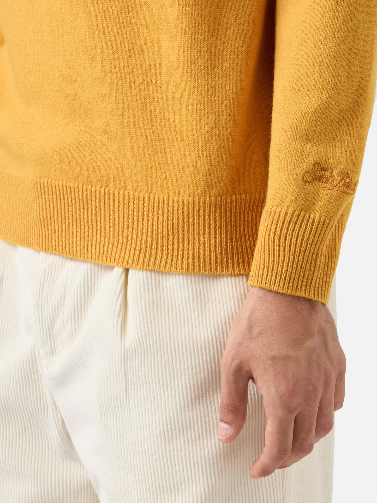 Maglione Regent in 100% LAMBSWOOL giallo ocra