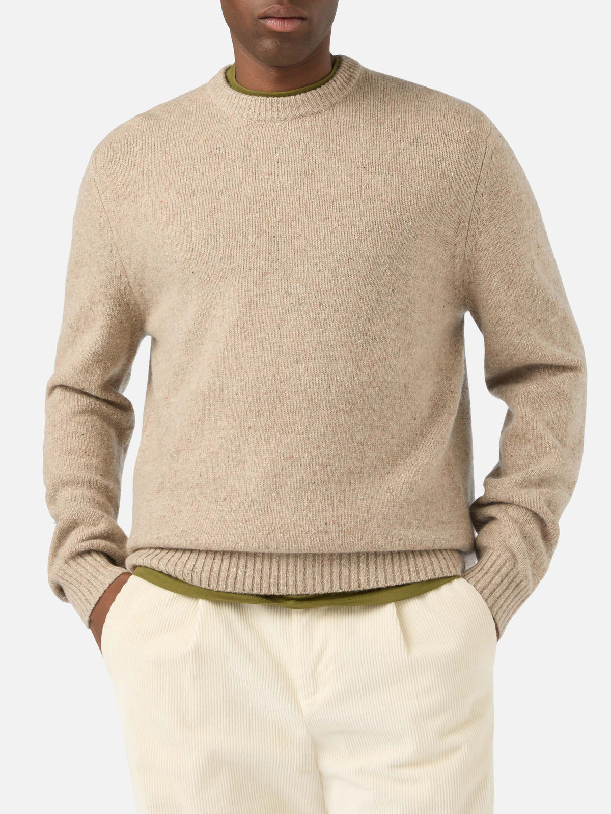 Maglia girocollo Regent khaki in misto lana Donegal