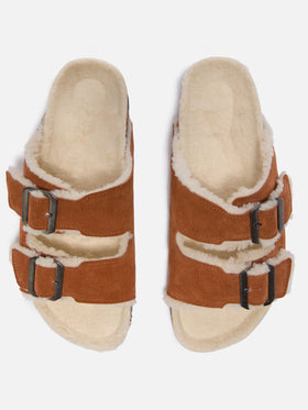 Women’s furry sandal
