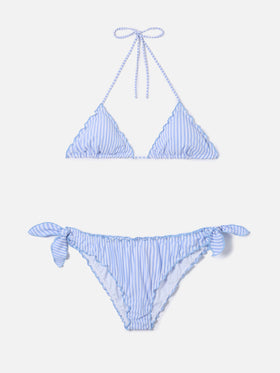 Bikini Sarius triangle in white and light blue striped seersucker