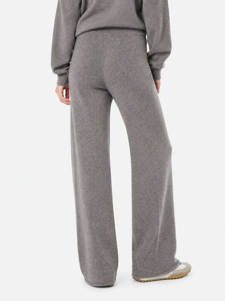 Pantalones palazzo de punto grises 