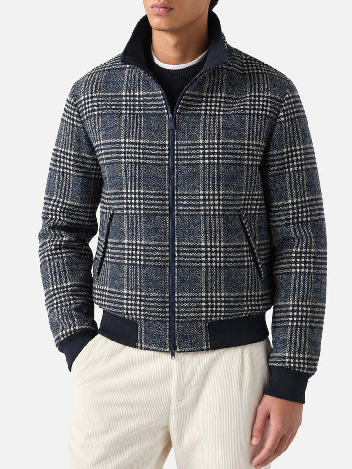 Bomber Traveler en Prince de Galles 