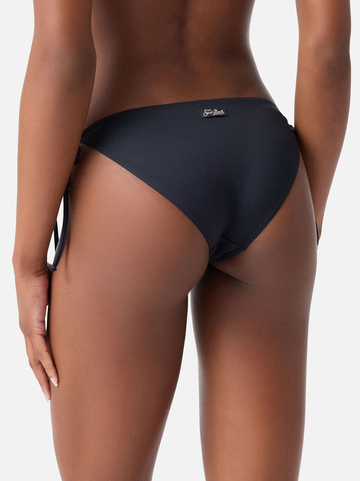 Bas de bikini Virgo à liens latéraux en noir uni 