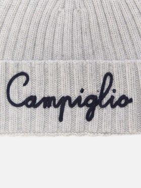 Wengen beanie in cashmere blend in grey with Campiglio embroidery
