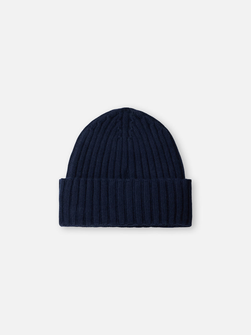 Man blue ribbed hat Wengen