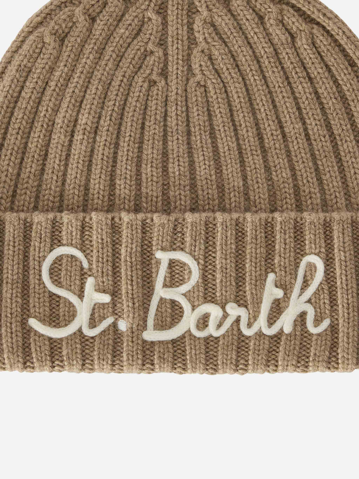 Gorro beanie Wengen beige con bordado St. Barth 