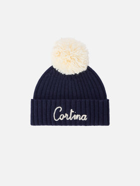 Berretto Wengen blu navy con pompon e ricamo Cortina
