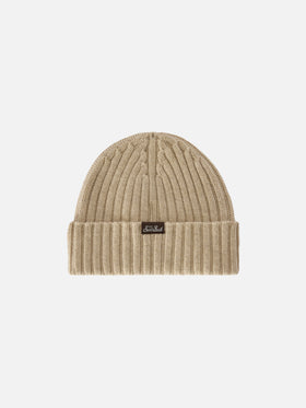 Beige Wengen-Beanie mit Favolosa-Stickerei 