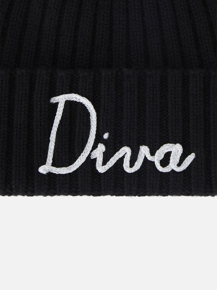 Gorro Wengen negro con pompón y bordado Diva 