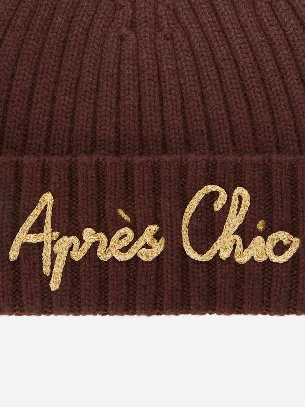 Gorro beanie Wengen marrón con bordado Après Chic 