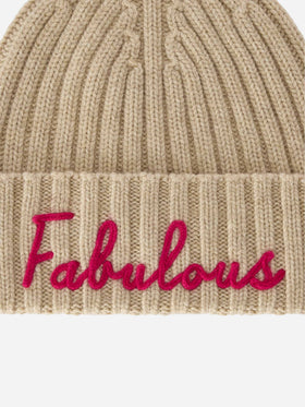 Gorro beanie Wengen beige con bordado Fabulous 