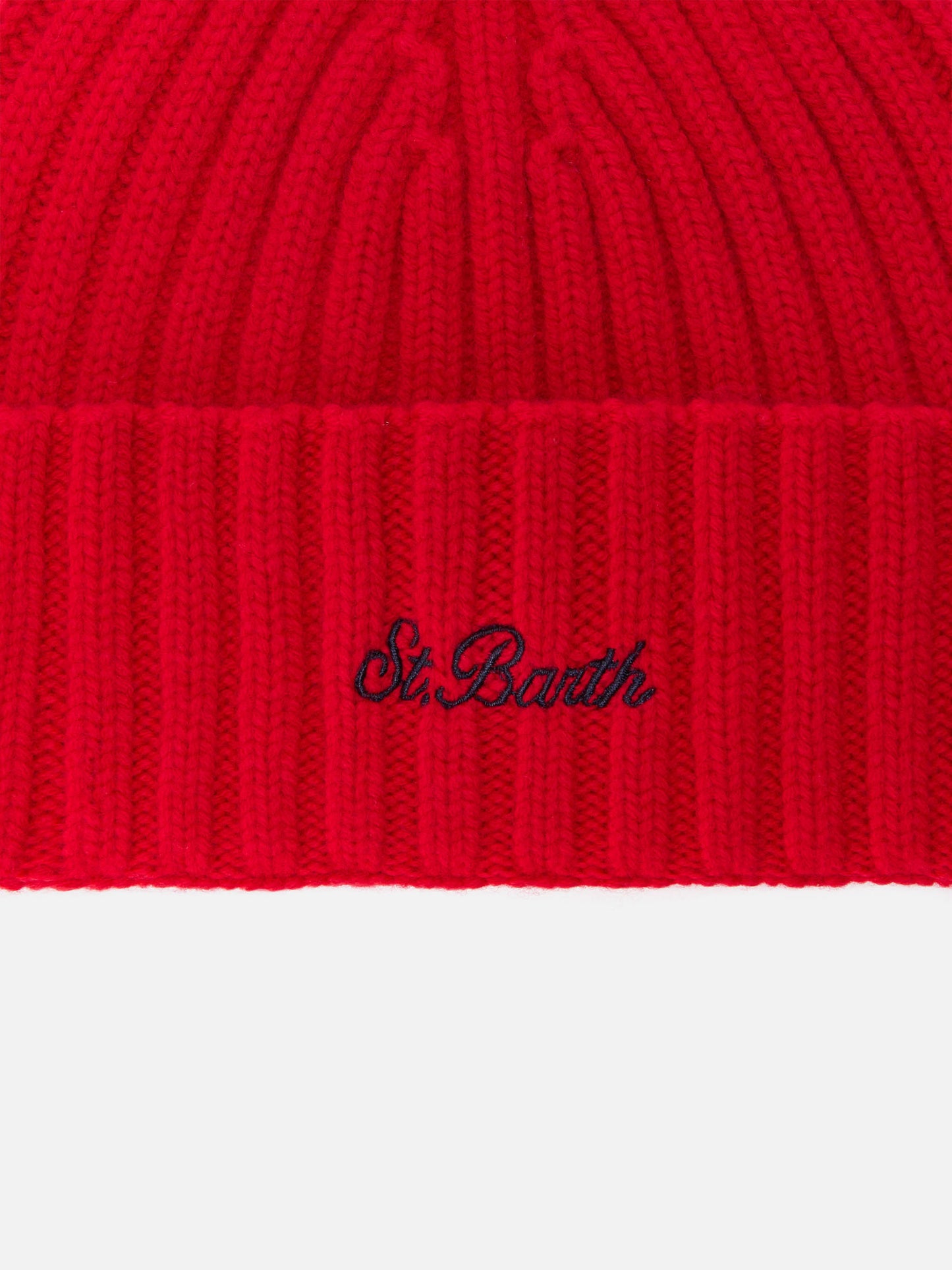 Berretto Wengen in lana rosso con ricamo St. Barth sul risvolto
