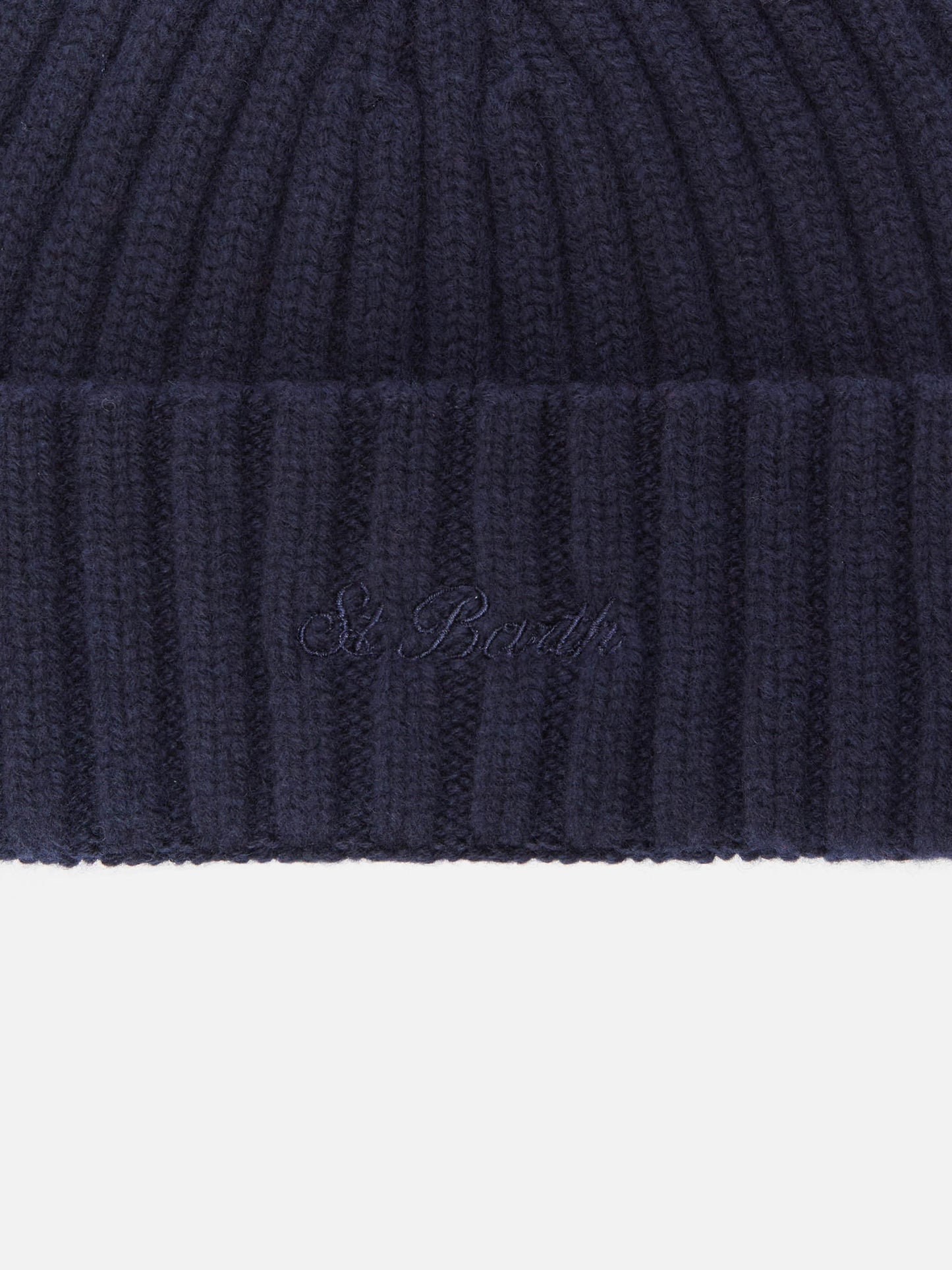 Wengen-Mütze aus marineblauer Wolle mit St.-Barth-Stickerei am Umschlag