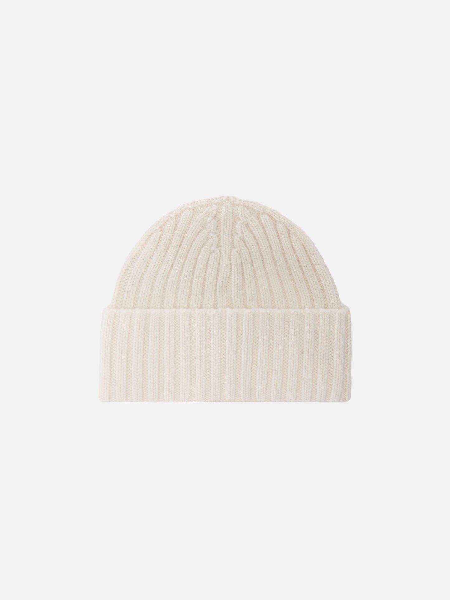 Wengen beanie in white cashmere with St. Moritz embroidery