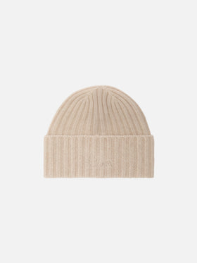Wengen beanie in beige melange cashmere with St. Barth embroidery on the turn-up