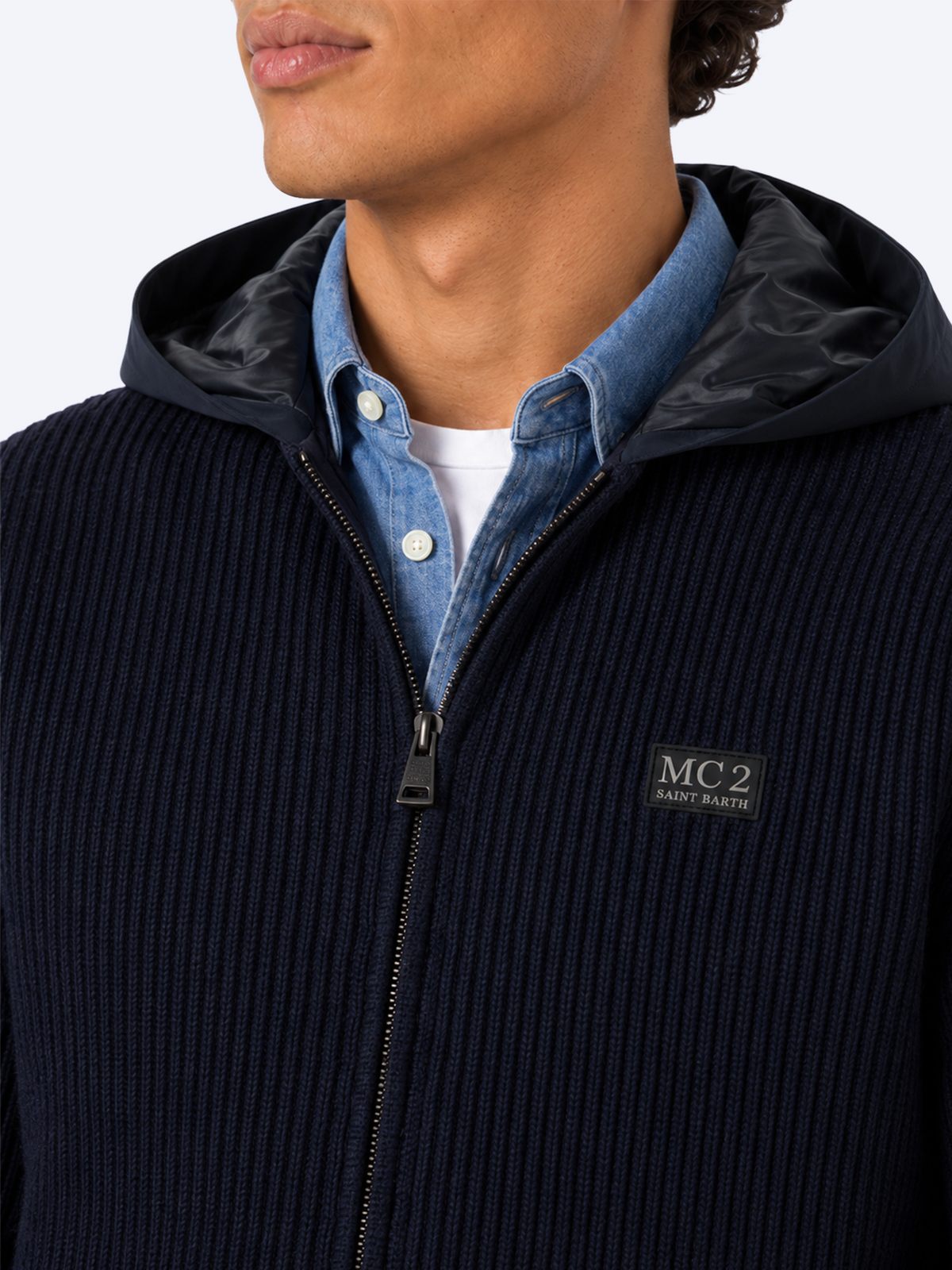 Wiberg Pullover mit durchgehendem Reißverschluss aus technischem Gewebe in einfarbigem Navyblau 