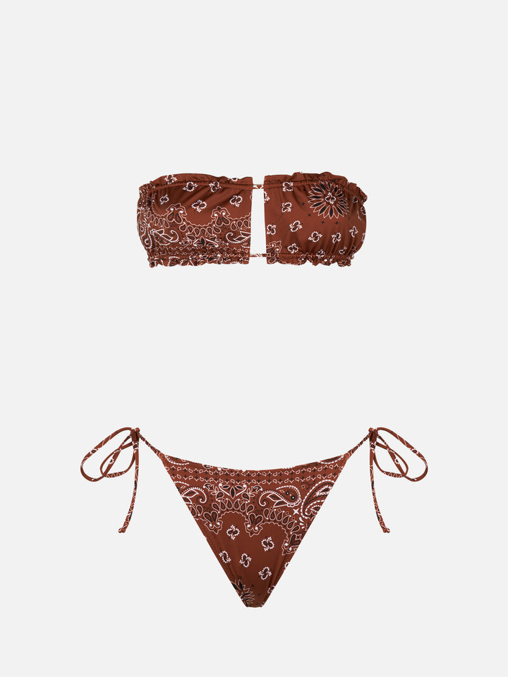 Woman bandeau bikini with bandanna print