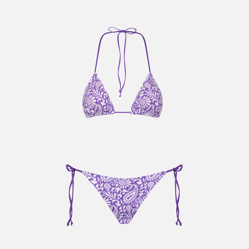 Woman triangle bikini with paisley print