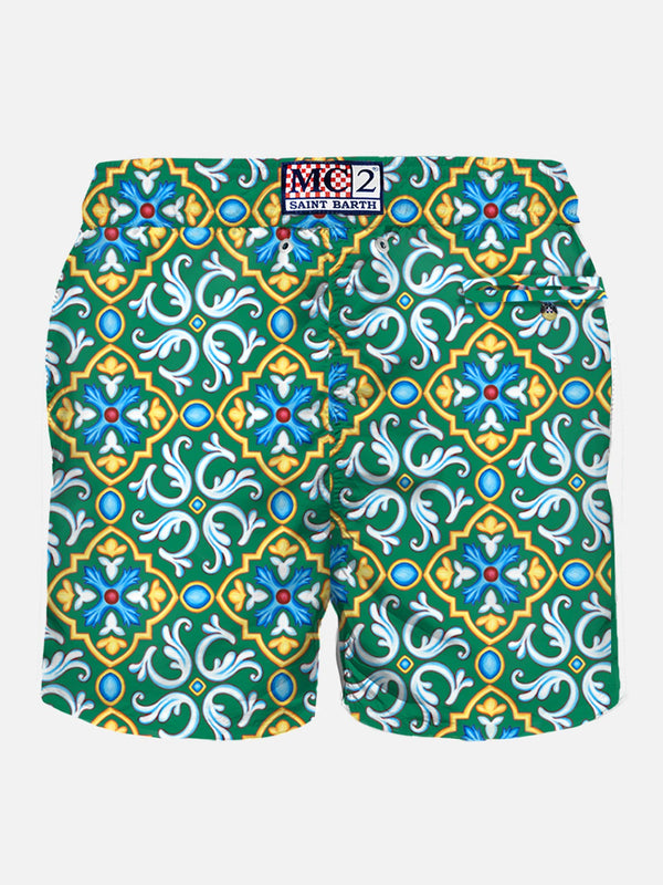 Herren-Badeshorts aus leichtem Stoff mit Majolika-Print