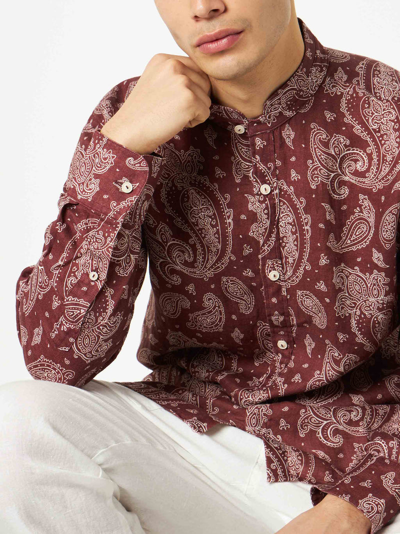 Man shirt with paisley print