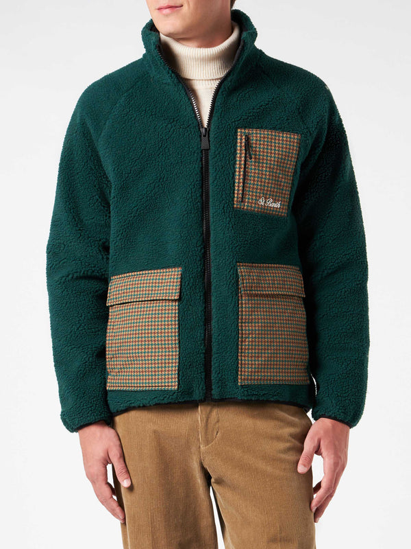 Grüne Sherpa-Jacke für Herren mit karierten aufgesetzten Taschen