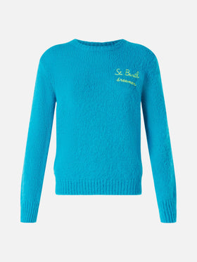 Maglione da donna garzato azzurro con ricamo   