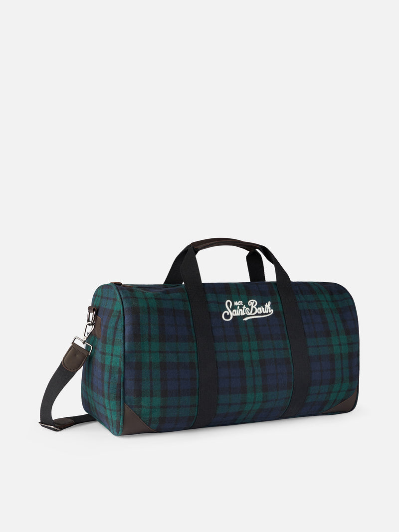 Travel bag with tartan print