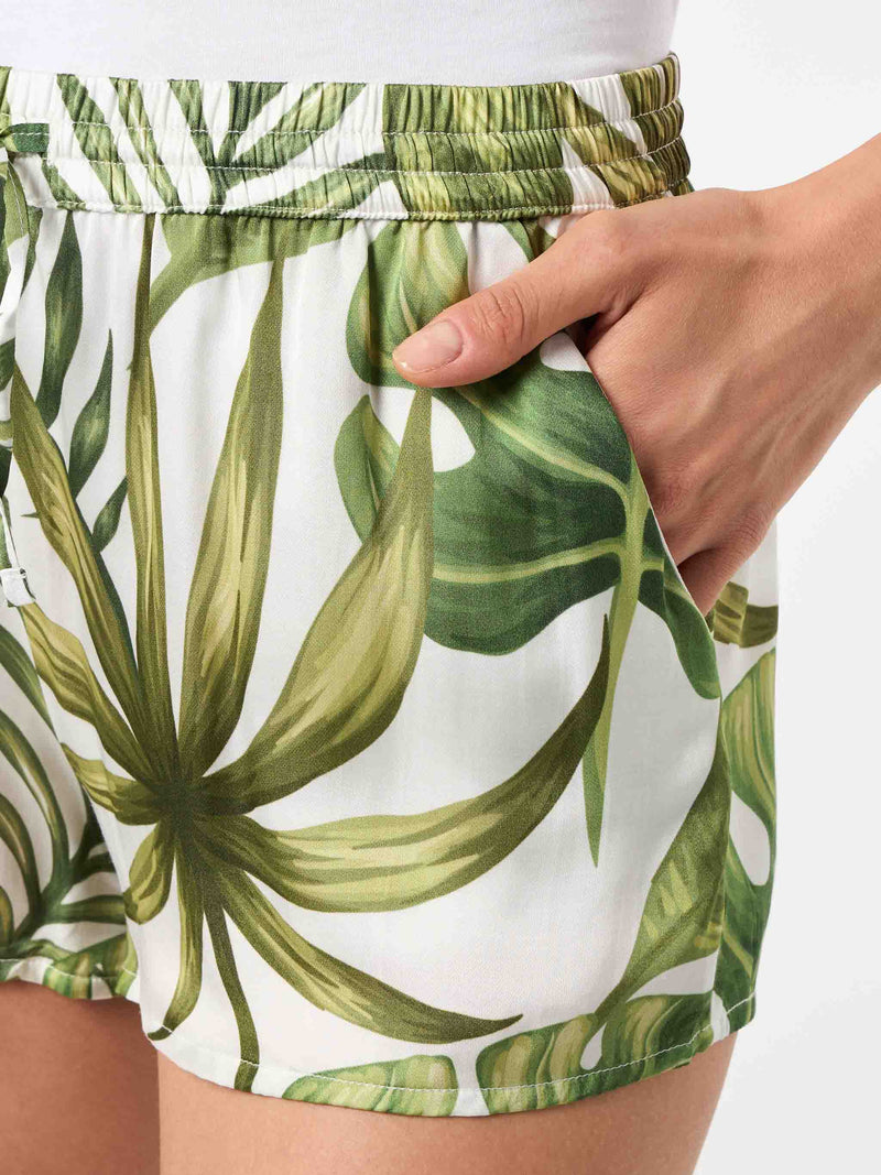 Pantaloncini da donna con stampa tropicale