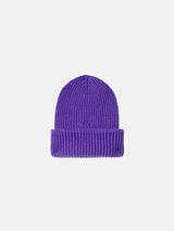 Woman purple knit beanie