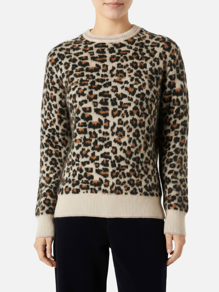 Maglione da donna garzato con fantasia leopardata